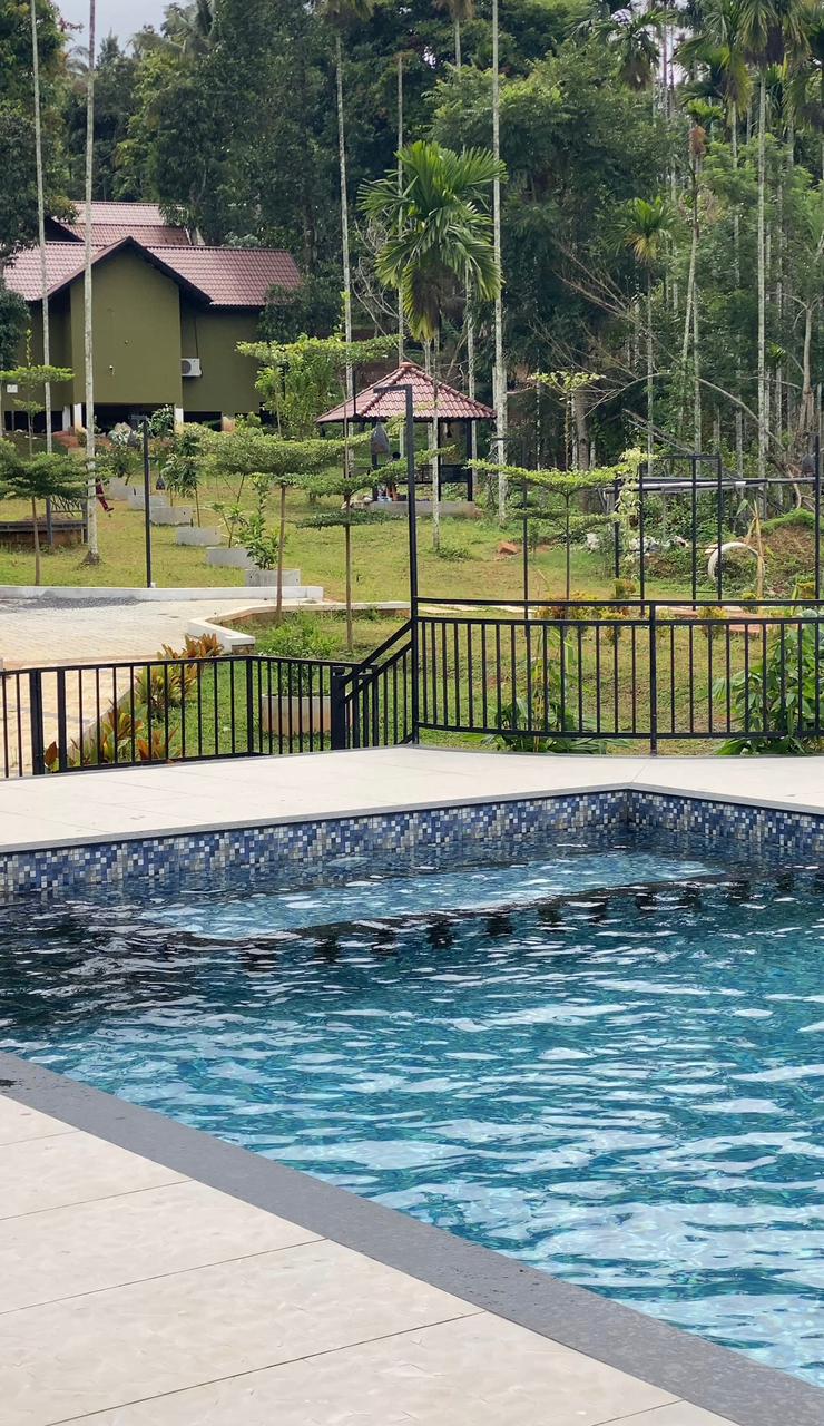 Swimming pool with gazebo